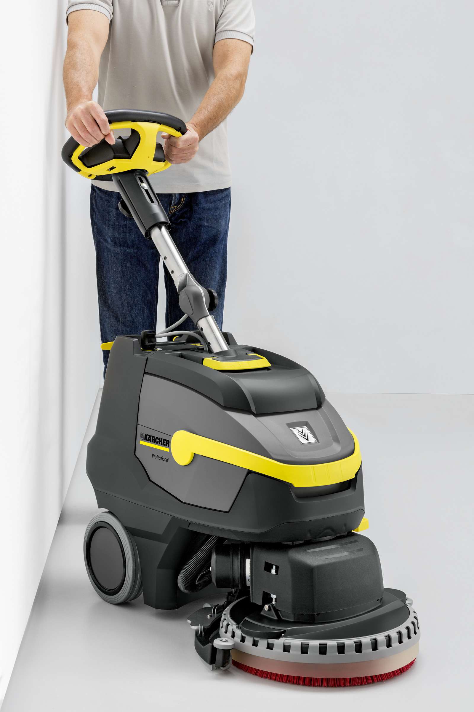 Lavapavimenti professionale BD 38/12 C Bp Pack Karcher