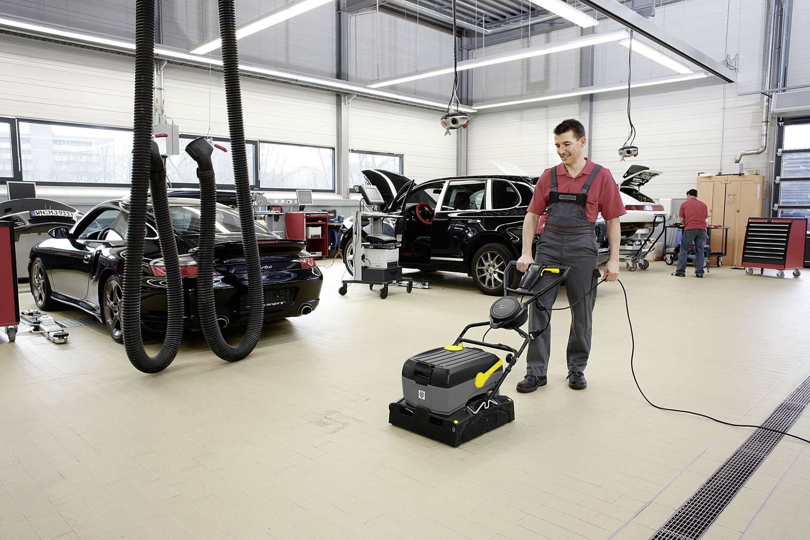 Lavapavimenti professionale BR 40/10 C Adv Karcher