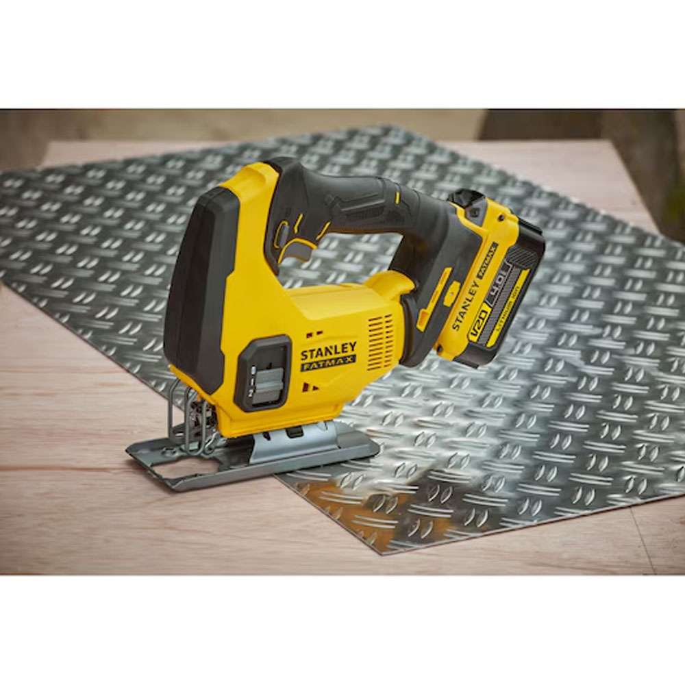 Seghetto alternativo 18V V20 Stanley Fatmax - 2 x 4Ah SFMCS600M2K-QW