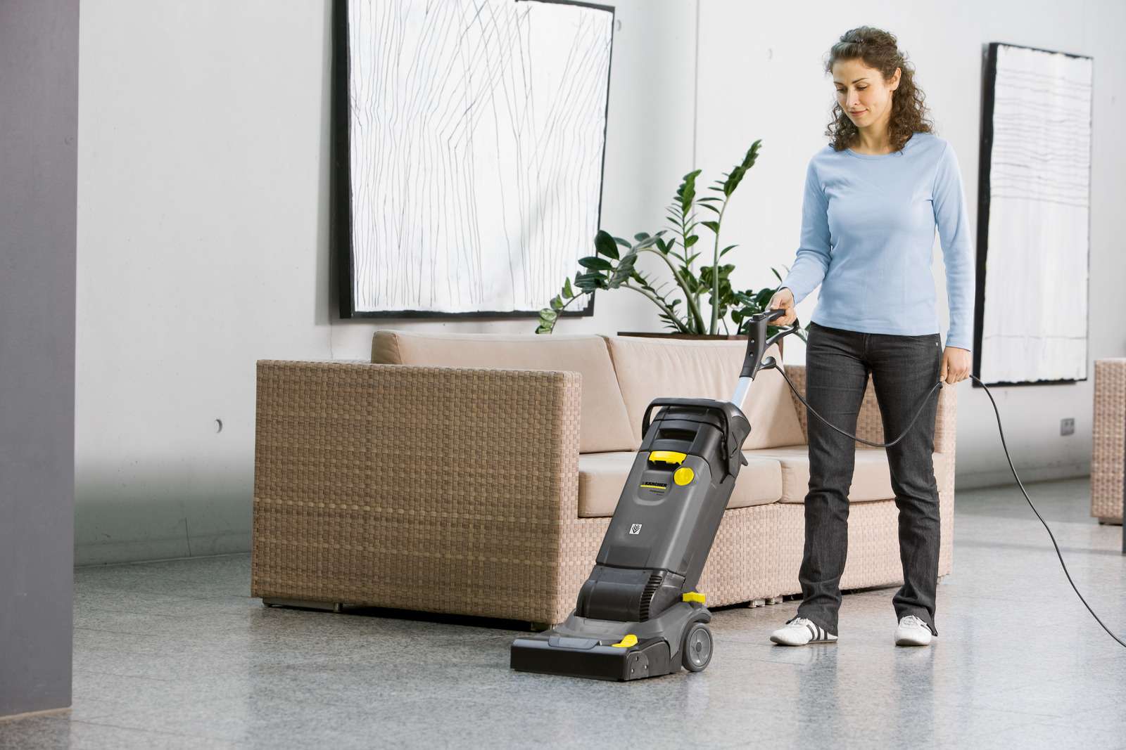 Lavapavimenti professionale BR 30/4 C Karcher